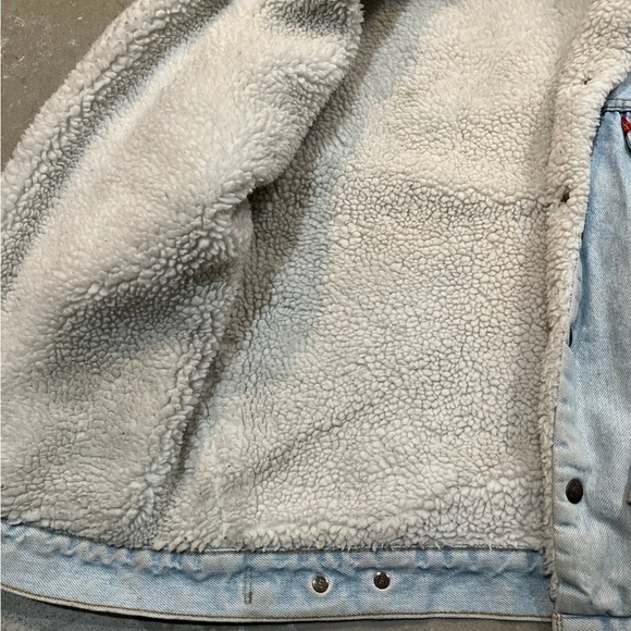 Levi's Denim Sherpa Jacket - Picture 3 of 5